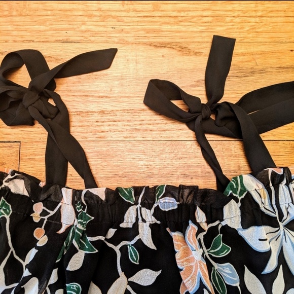 LOFT floral off shoulder blouse - Picture 5 of 9